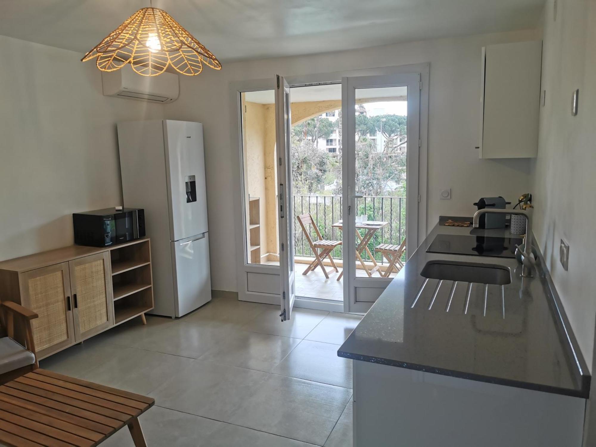 T2 Au Coeur Du Golfe De Saint Tropez Apartamento Cogolin Exterior foto